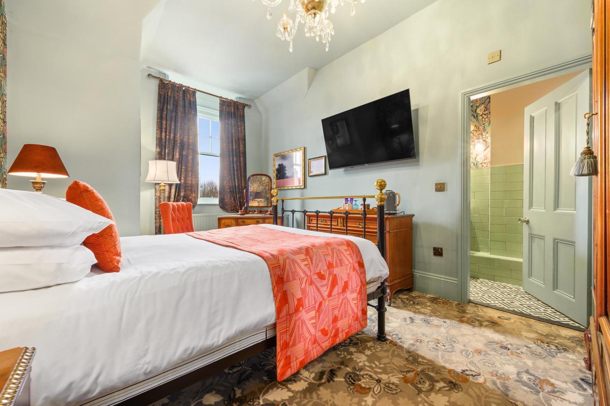 Clementine'S Guest House Йорк Екстериор снимка A bedroom at the hotel